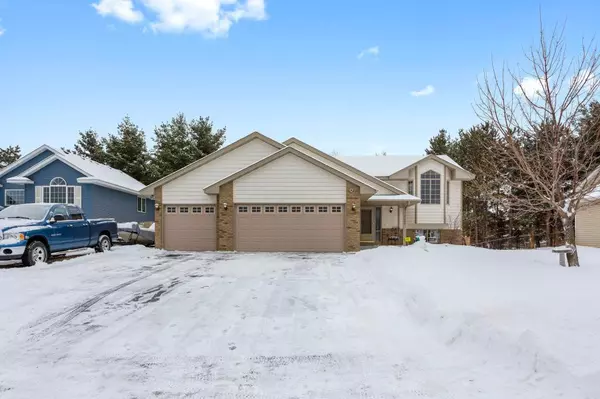 5620 Highland TRL, Big Lake, MN 55309