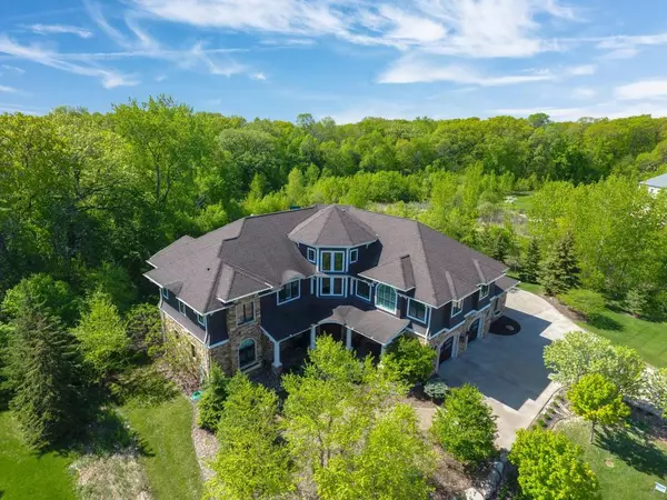 Medina, MN 55340,350 Calamus CIR