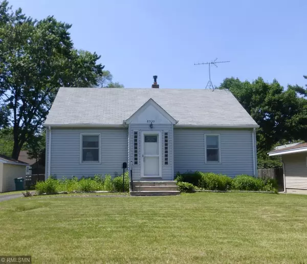 8930 Stevens AVE S, Bloomington, MN 55420