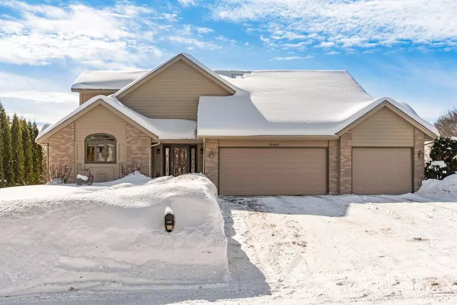 15405 47th AVE N, Plymouth, MN 55446