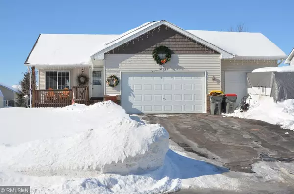 23366 Ivywood ST NW, Saint Francis, MN 55070