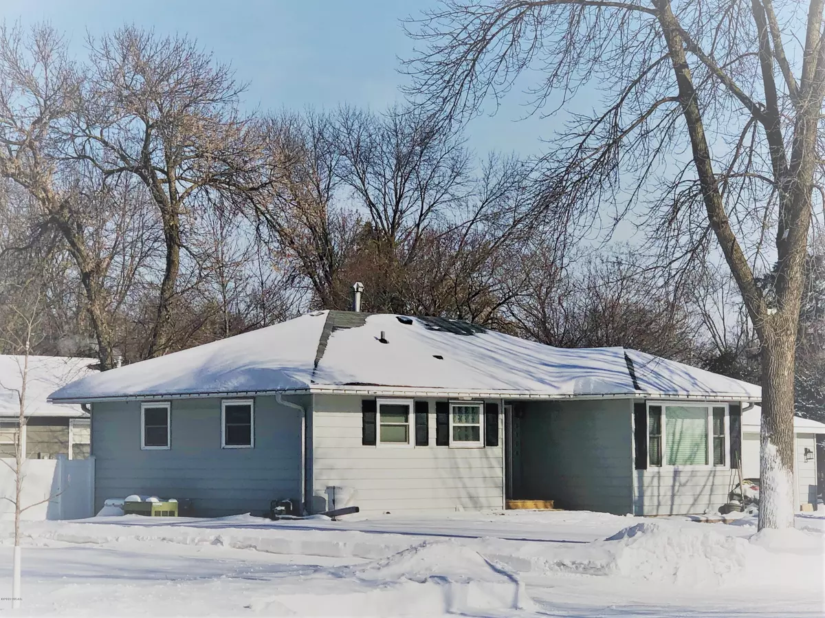 Willmar, MN 56201,1108 Florence LN SW