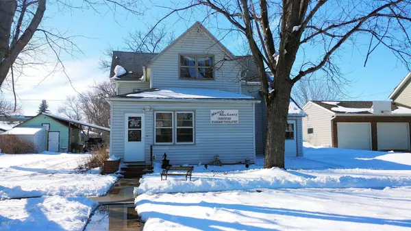 721 Mechanic ST, Edgerton, MN 56128