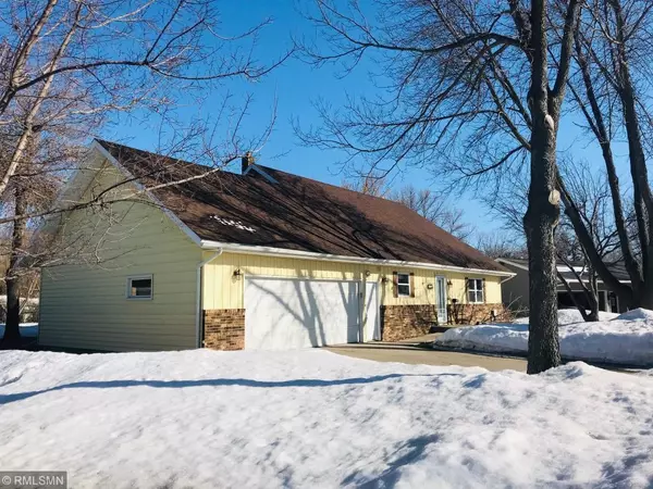 Marshall, MN 56258,203 Carrow ST