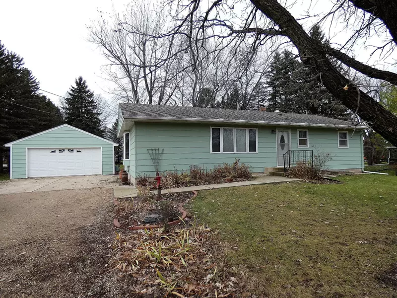 1830 Murray AVE, Slayton, MN 56172