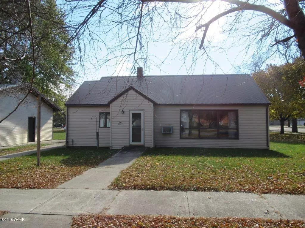 Edgerton, MN 56128,111 Elizabeth ST