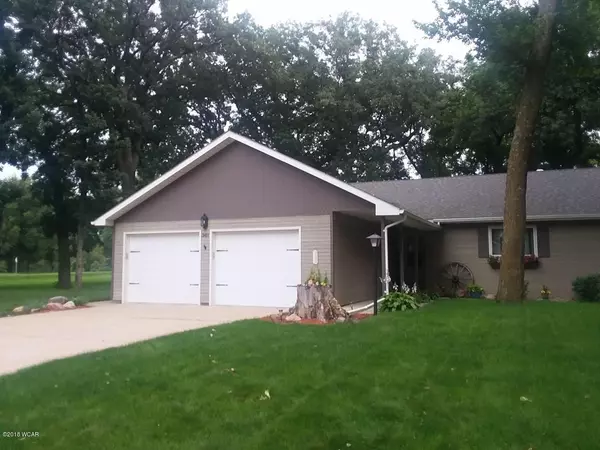 Fairmont, MN 56031,361 E Amber Lake DR