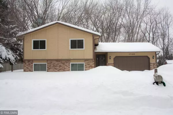 17185 Hershey CT, Lakeville, MN 55044