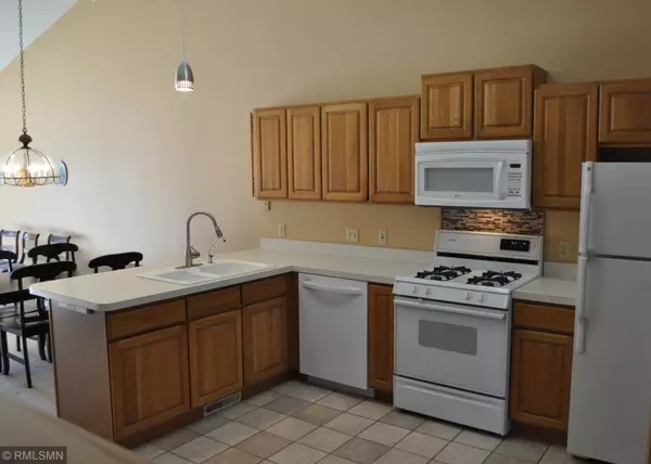 Plymouth, MN 55442,10605 44th AVE N #A