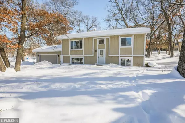 2540 Laurel ST S, Cambridge, MN 55008