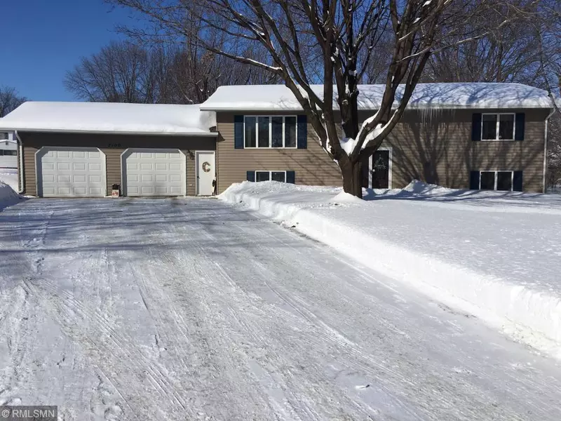 2100 Stade LN, Fairmont, MN 56031