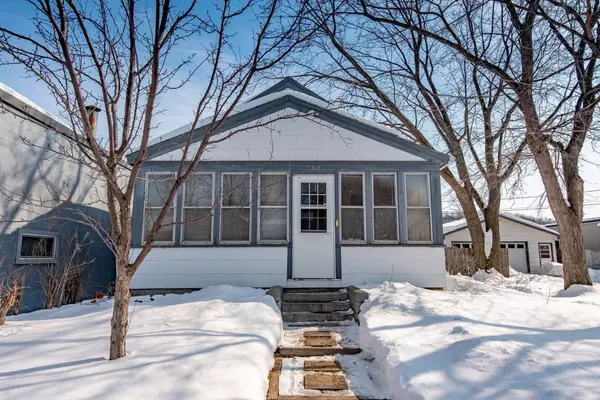 562 7th AVE, Newport, MN 55055