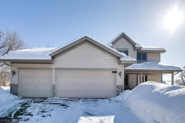 8884 Olive LN N, Maple Grove, MN 55311