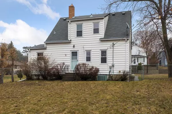 Minneapolis, MN 55418,3306 Taylor ST NE