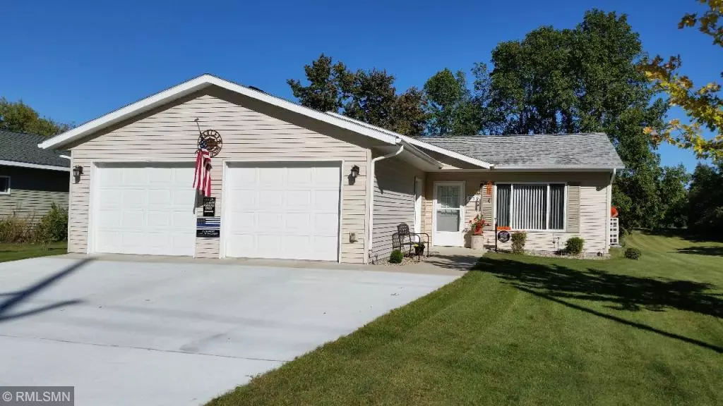 Alexandria, MN 56308,909 Oak ST