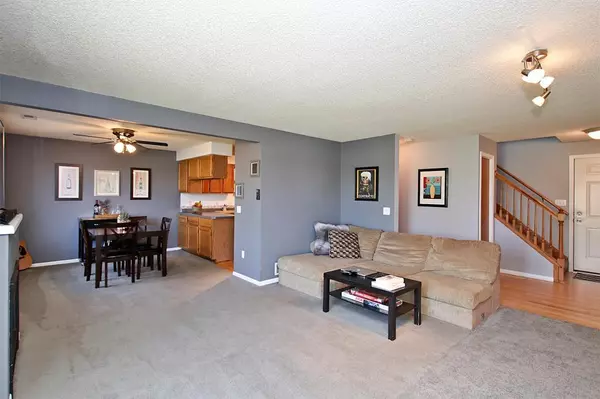 Chaska, MN 55318,532 Oak Hill CIR