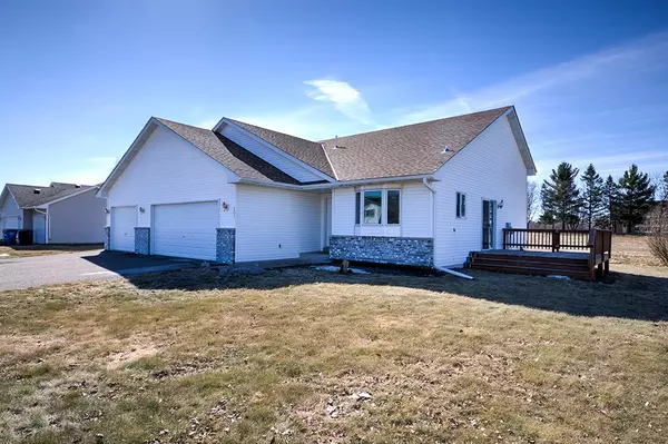 Braham, MN 55006,503 Horseshoe LN