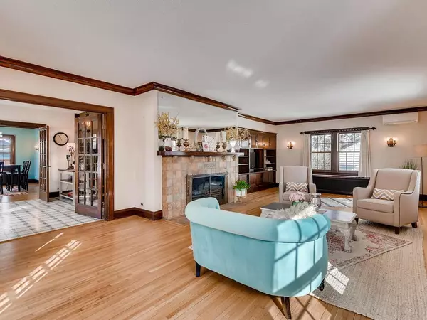 Crystal, MN 55429,5410 Fairview AVE N