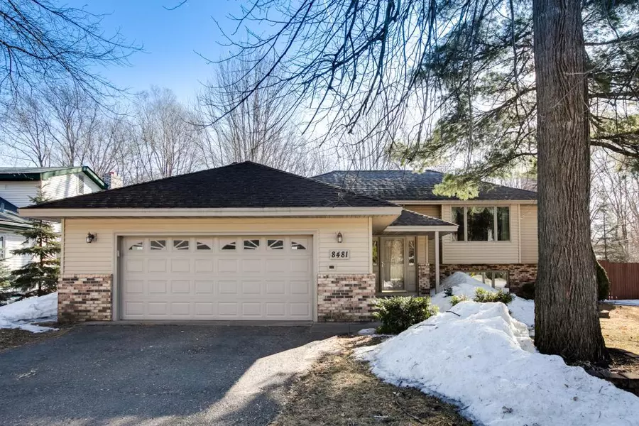 8481 Fairchild AVE, Mounds View, MN 55112