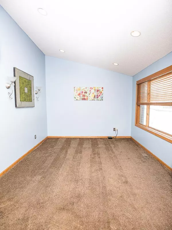 Wyoming, MN 55092,25190 Galaxy AVE