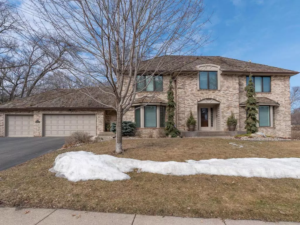 Bloomington, MN 55437,5600 River Bluff DR