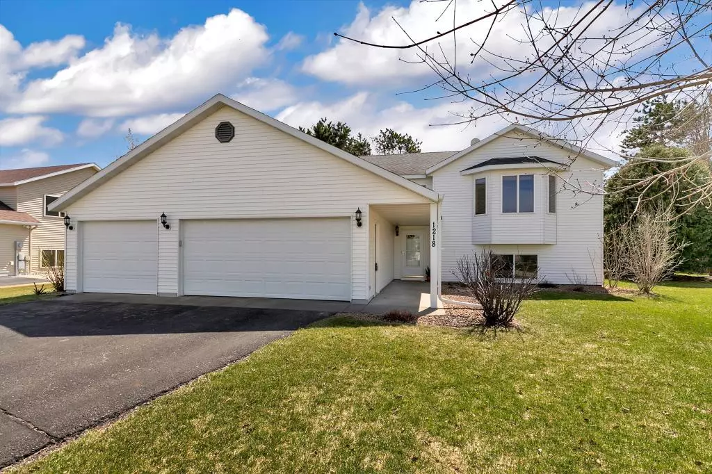 Sartell, MN 56377,1218 5th ST N