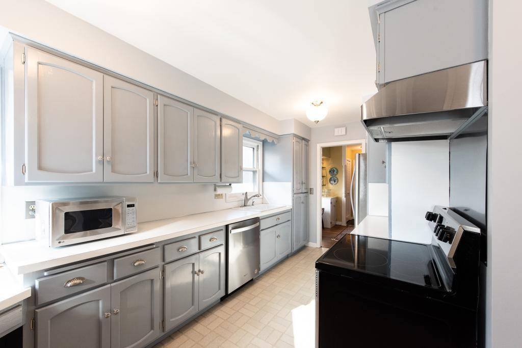 Saint Louis Park, MN 55426,2635 Florida AVE S
