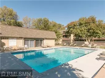 Shoreview, MN 55126,3399 Kent ST #309