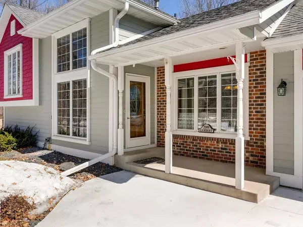 Saint Michael, MN 55376,2388 Lambert AVE NE