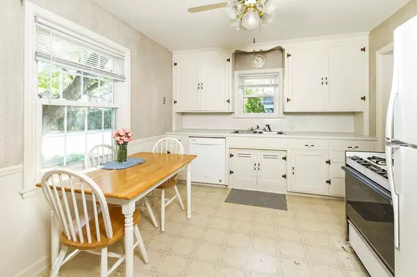 Bloomington, MN 55431,9852 Morgan AVE S