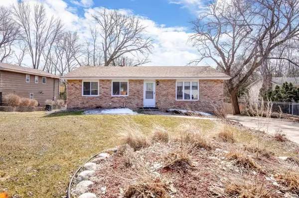 12515 26th AVE N, Plymouth, MN 55441