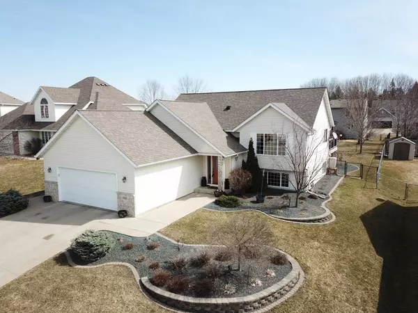 Rochester, MN 55901,6058 Cotswold Hills LN NW