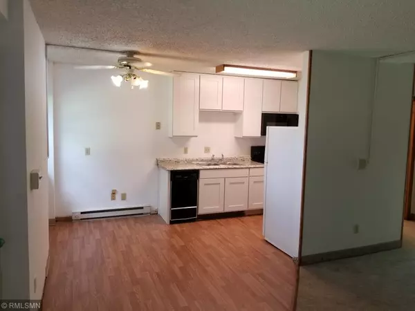 Bloomington, MN 55425,1501 American BLVD E #207