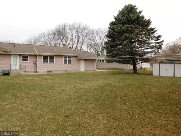 Benson, MN 56215,1110 Oakwood AVE