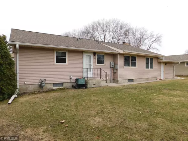 Benson, MN 56215,1110 Oakwood AVE