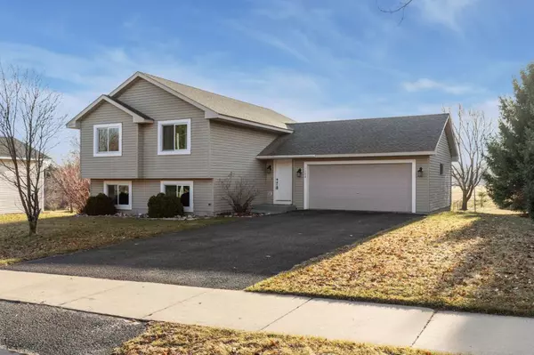 1348 Foster ST, River Falls, WI 54022