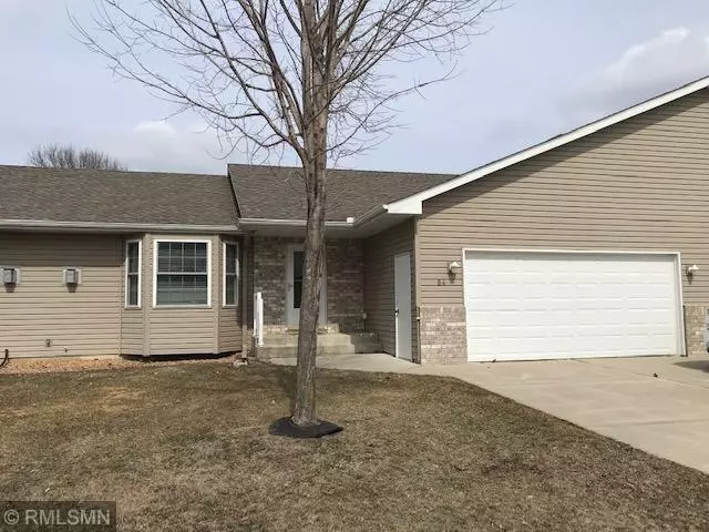 Lester Prairie, MN 55354,84 3rd Avenue DR SW