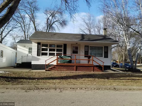 1003 N 6th ST, Montevideo, MN 56265