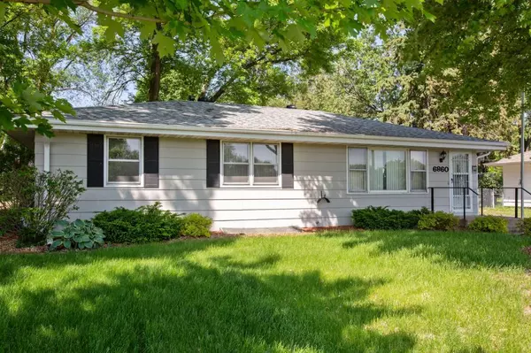 Fridley, MN 55432,6860 Brookview DR NE