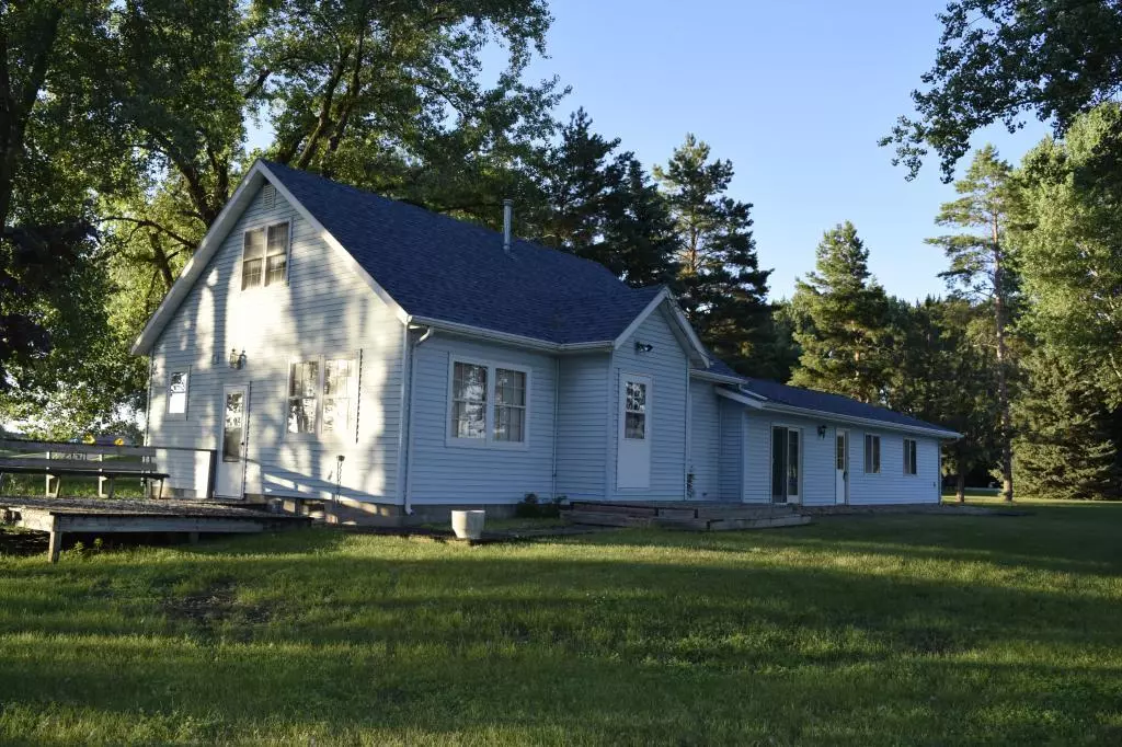 Slayton, MN 56172,123 Valhalla RD