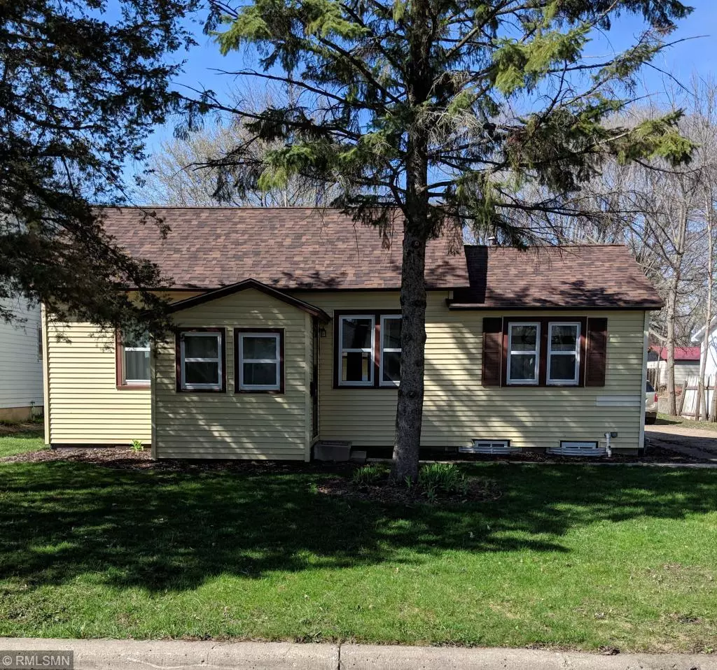 Montgomery, MN 56069,507 Fir AVE NW