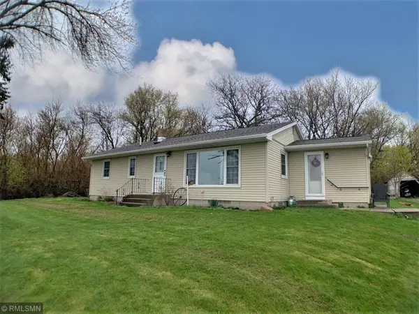 Redwood Falls, MN 56283,28081 350th ST