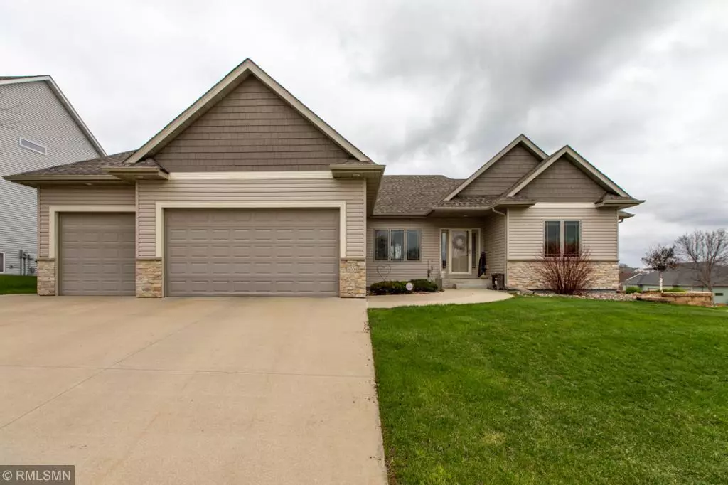 Rochester, MN 55901,6004 Mountain Ash LN NW