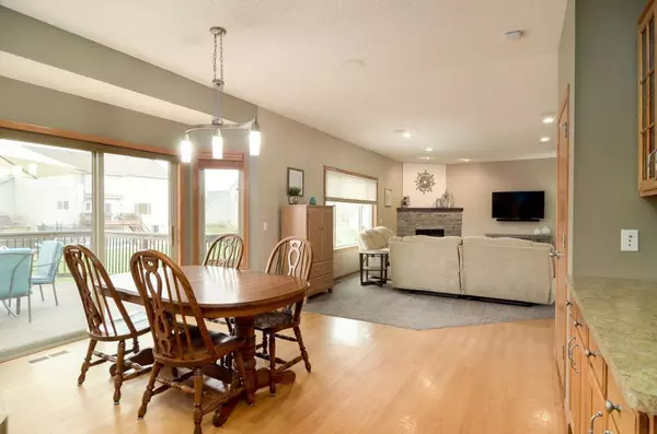 Shakopee, MN 55379,8840 Whispering Oaks Alcove