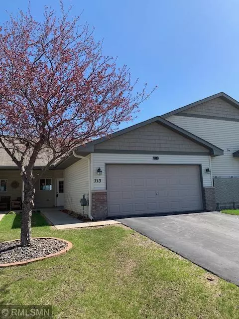 713 Danielson CT, Maple Lake, MN 55358