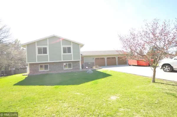 15854 Roanoke ST NW, Andover, MN 55304