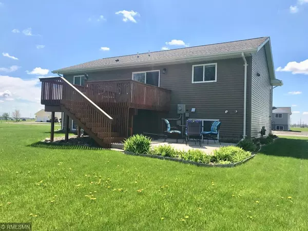 Marshall, MN 56258,800 Elizabeth ST