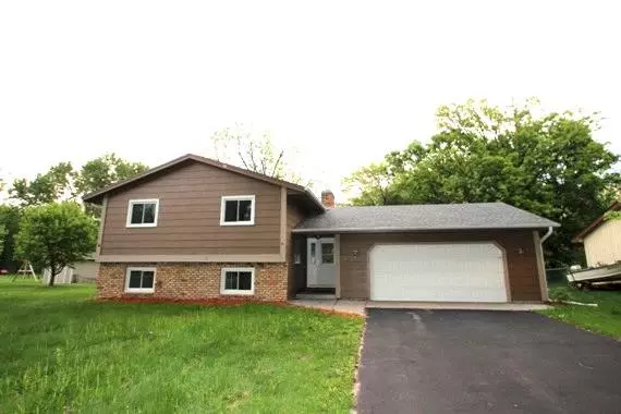 8395 Eastwood RD, Mounds View, MN 55112