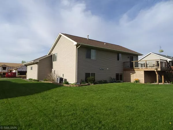 Baldwin, WI 54002,330 Pintail ST