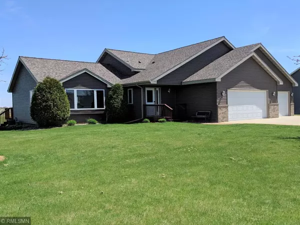 Sauk Centre, MN 56378,39534 Primrose CT